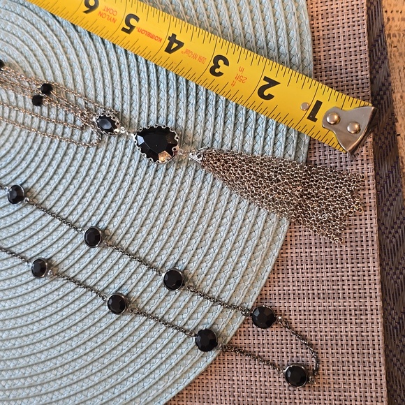 LIZ CLAIBORNE WOMEN'S FASHION JEWELRY BUNDLE OF 2 LONG NECKLACES - Picture 10 of 12